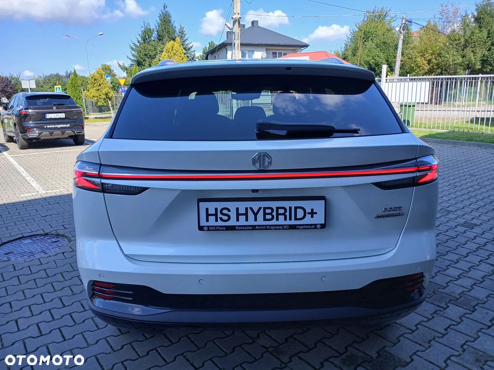 MG HS Hybrid+ - 4