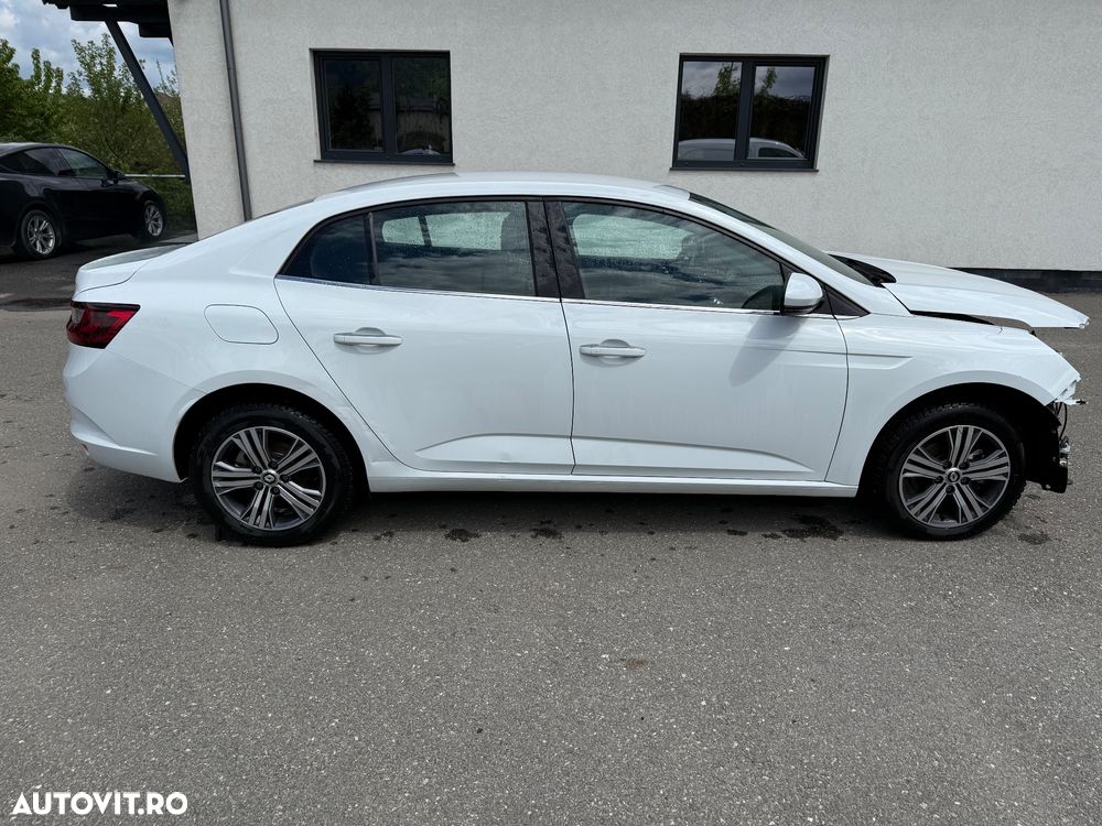 Renault Megane TCe GPF EDC Intens - 3