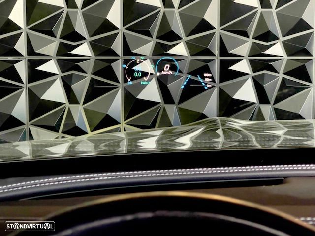 Mercedes-Benz E 300 de 9G-TRONIC AMG Line - 56