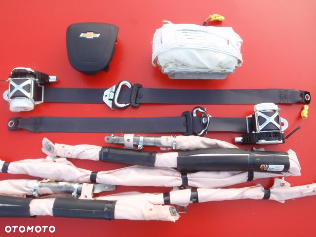 CHEVROLET IMPALA SUBURBAN TAHOE SILVERADO AVALANCHE CORVETTE MALIBU CAPTIVA AVEO CAMARO TRAX VOLT ORLANDO CRUZE SPARK TRAILBLAZER PODUSZKA POWIETRZNA KIEROWCY PASAŻERA KOLAN KOLANOWA NAPINACZ DOPINACZ AIRBAG PASY PAS KURTYNA KURTYNY FOTELA W FOTEL DESKA KONSOLA naprawa regeneracja Raz2 - 2