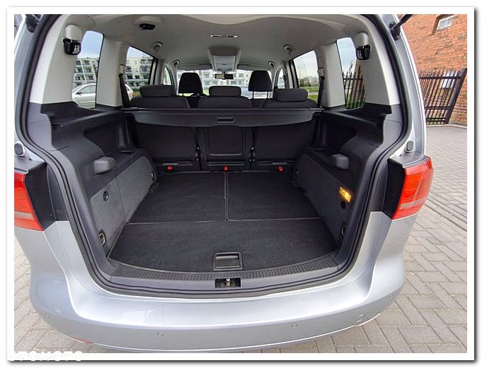 Volkswagen Touran 1.4 TSI Comfortline - 25