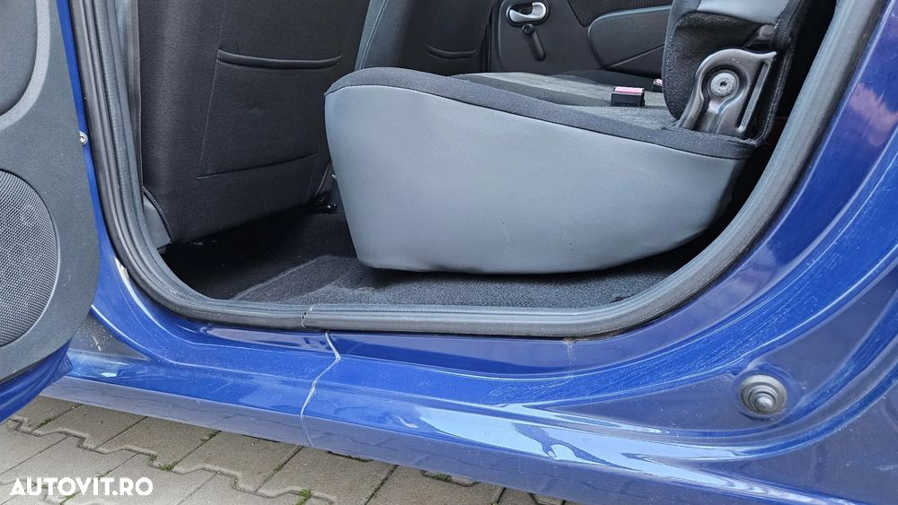 Dacia Logan 1.6 16V Laureate - 19