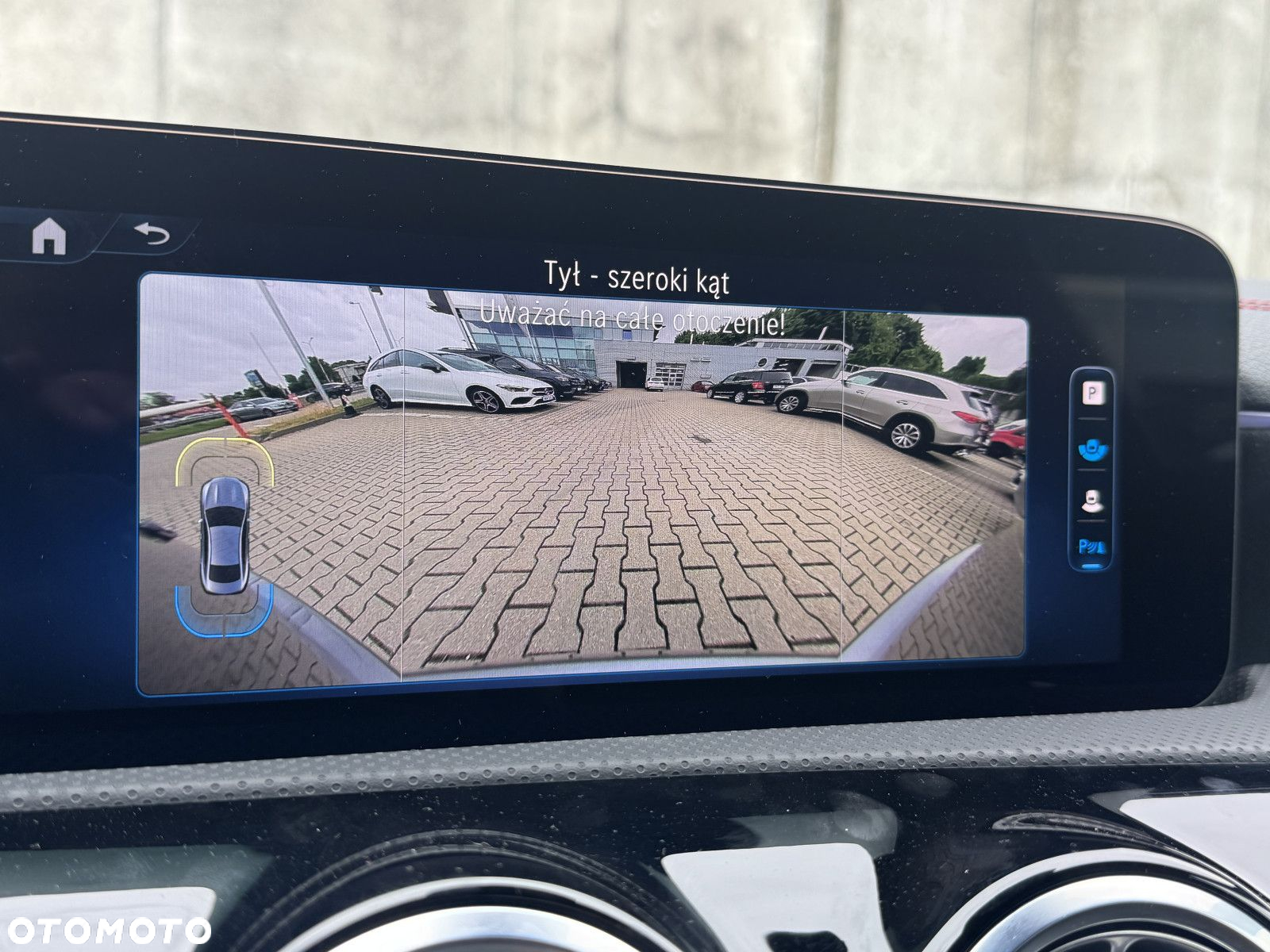 Mercedes-Benz CLA - 35