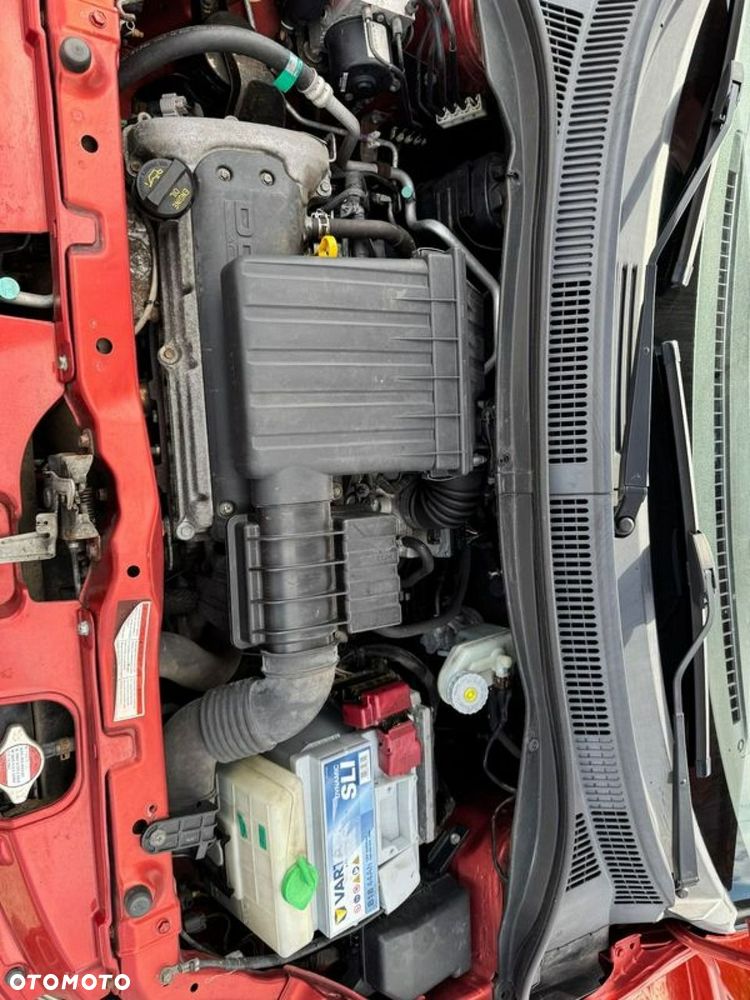 Suzuki Swift - 14