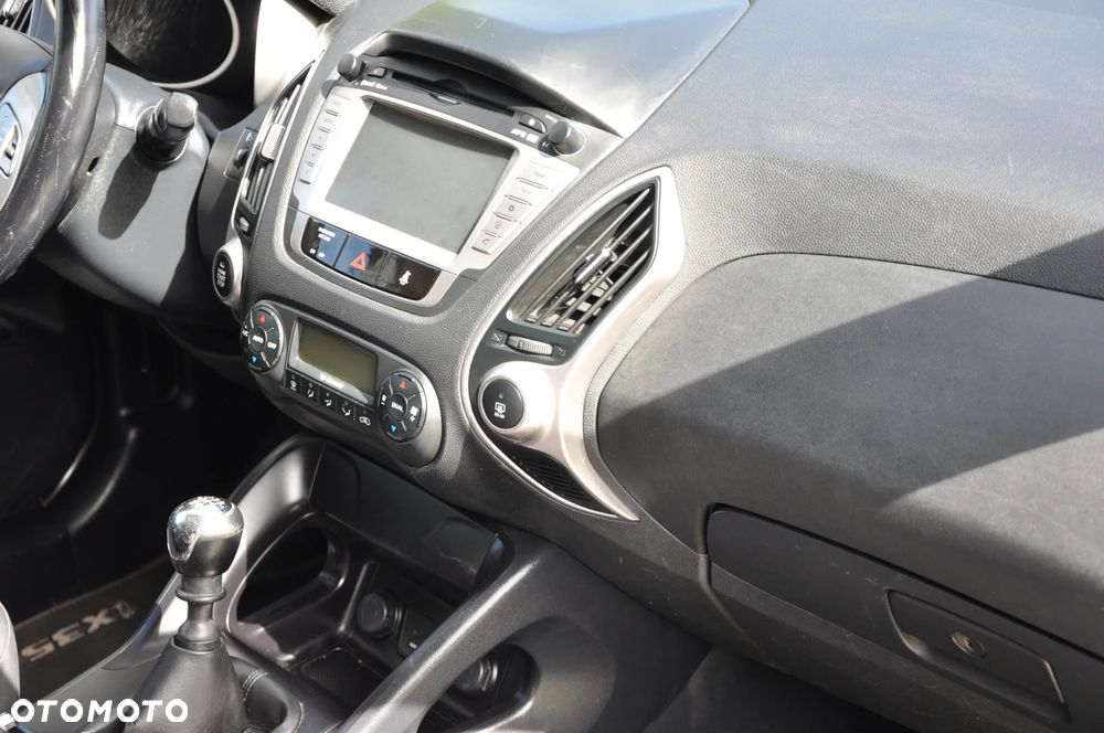 Hyundai ix35 1.6 2WD blue Style - 18
