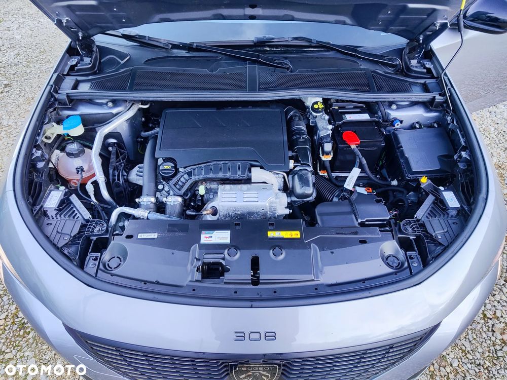 Peugeot 308 1.2 PureTech Allure Pack S&S EAT8 - 32