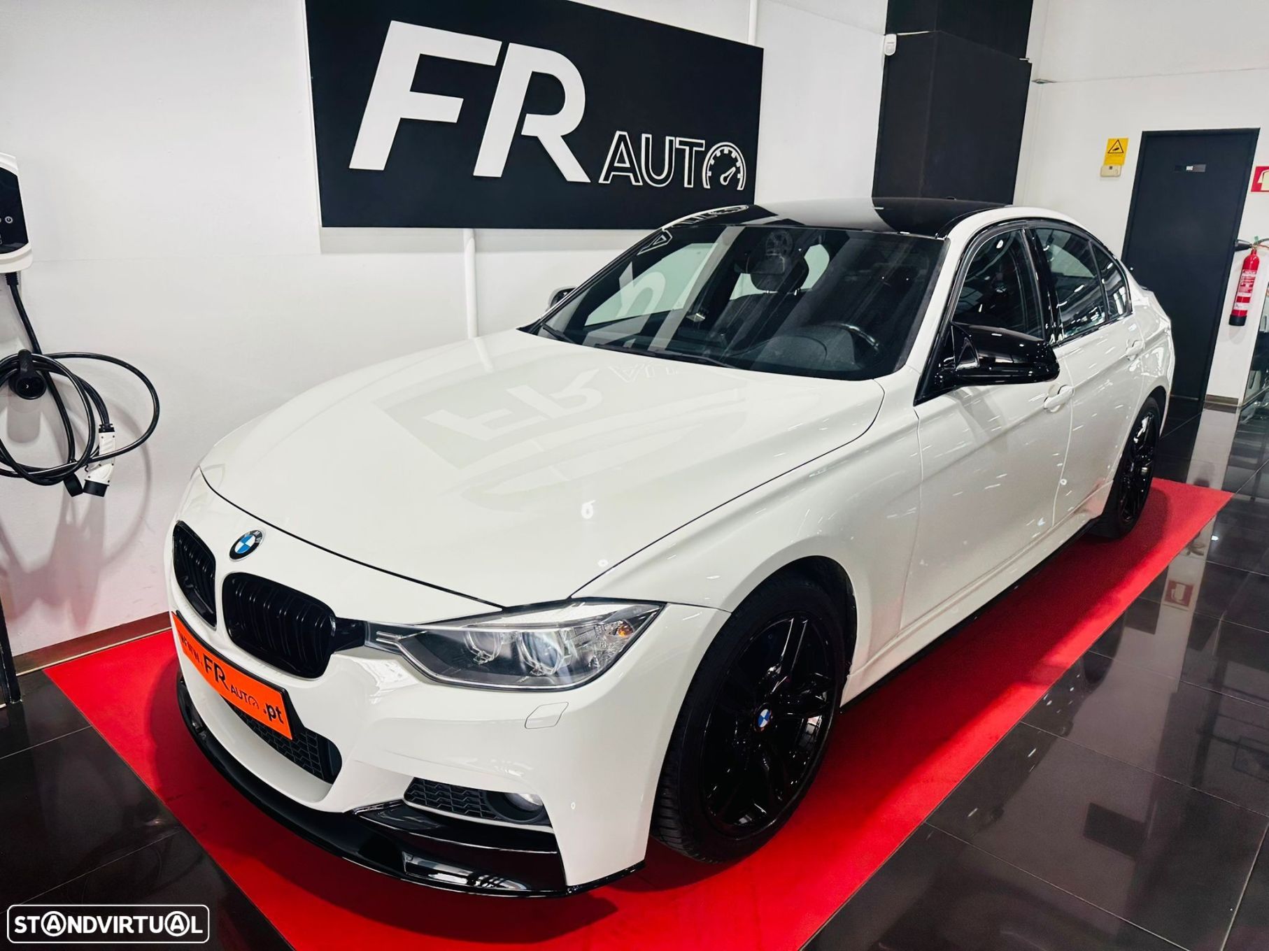 BMW 318 - 1