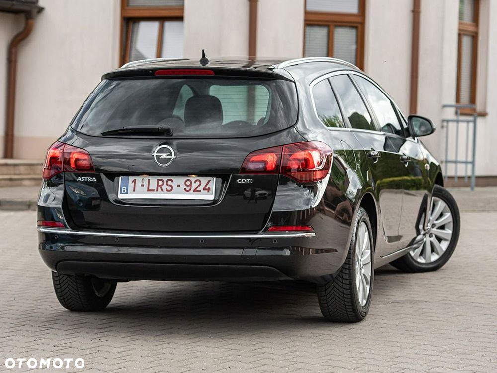 Opel Astra 1.6 CDTI Cosmo - 3