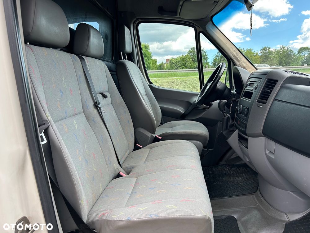 Volkswagen Crafter - 13