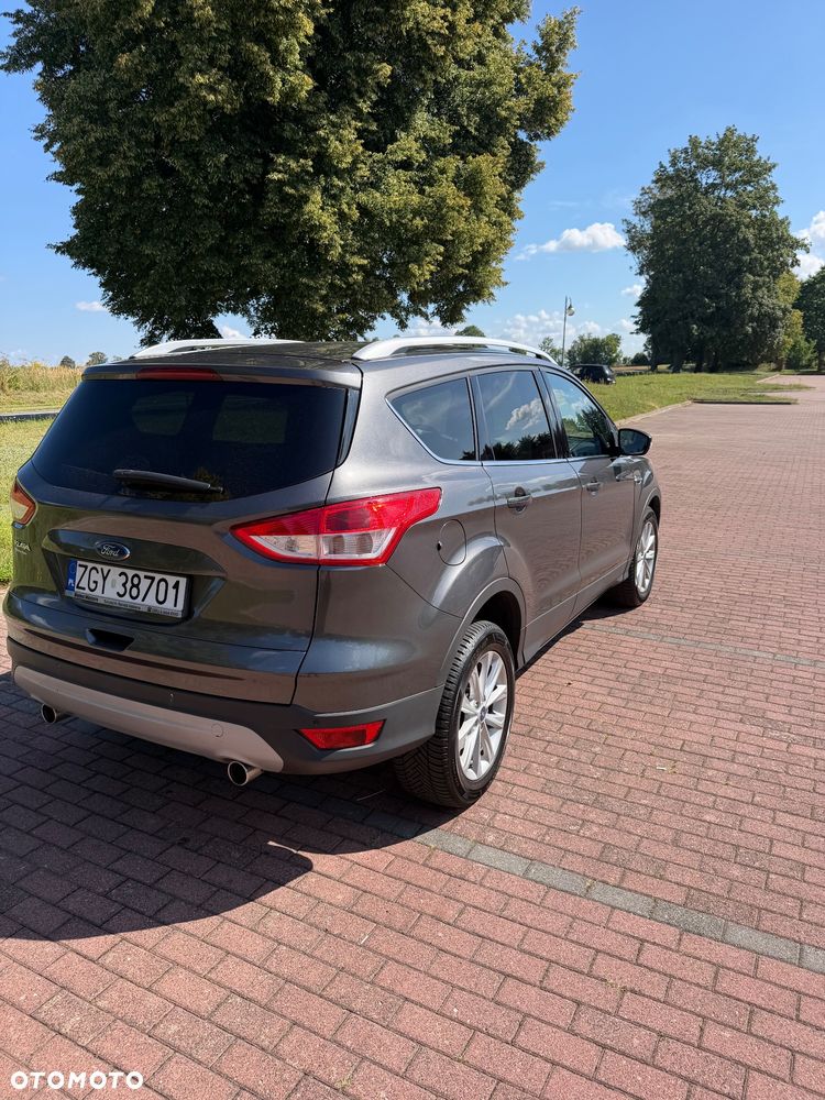 Ford Kuga 2.0 TDCi FWD Titanium - 5