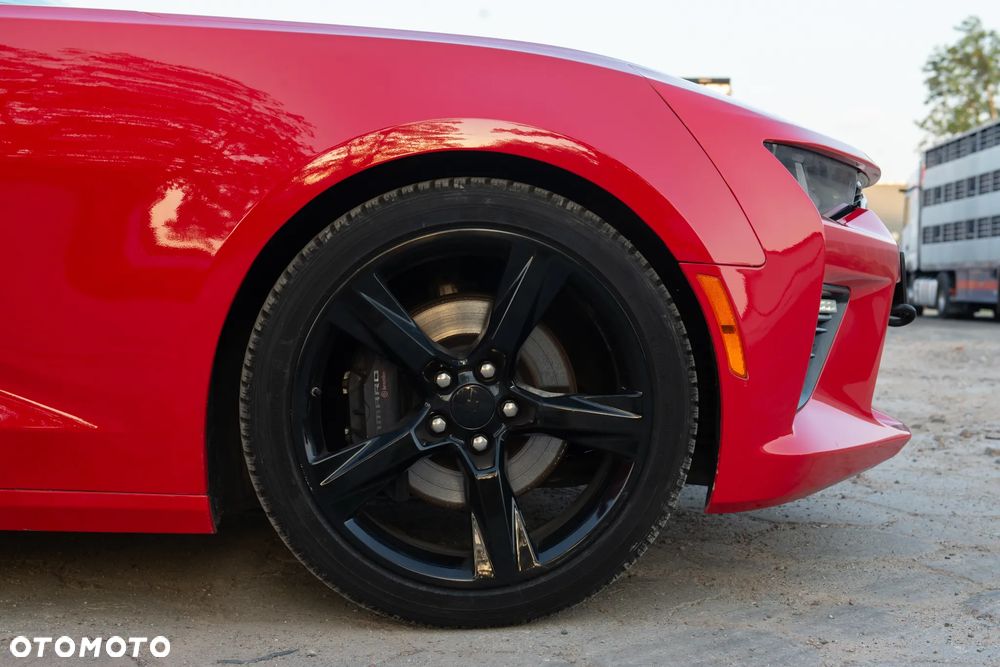 Chevrolet Camaro - 24