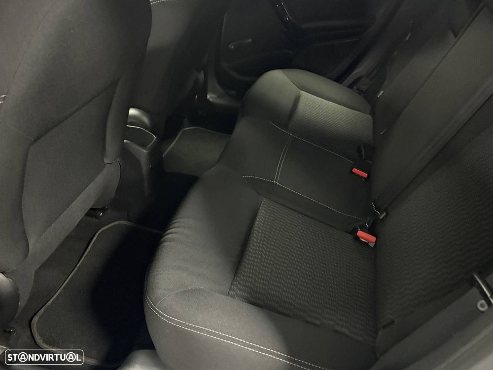 Peugeot 208 1.2 PureTech Style - 17