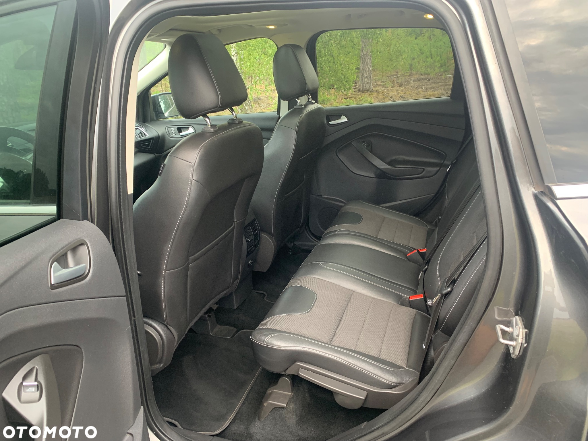 Ford Kuga 2.0 TDCi 2x4 Individual - 8