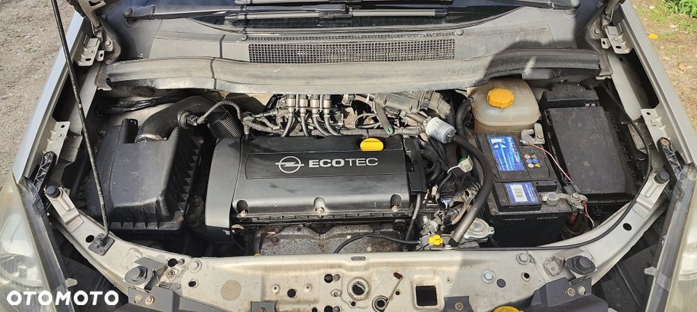 Opel Zafira - 6