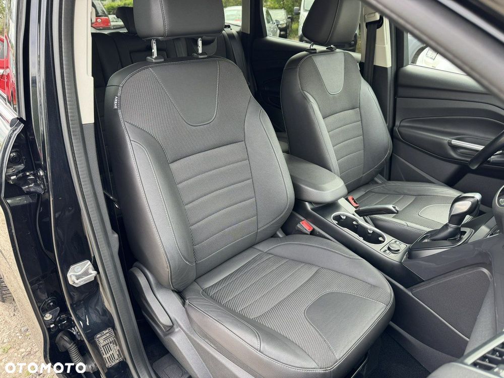 Ford Kuga - 14