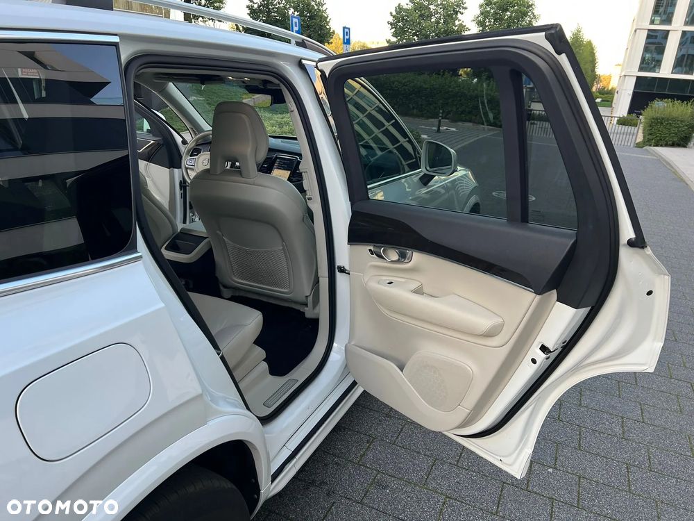 Volvo XC 90 - 19
