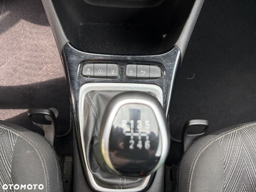Opel Crossland X - 29