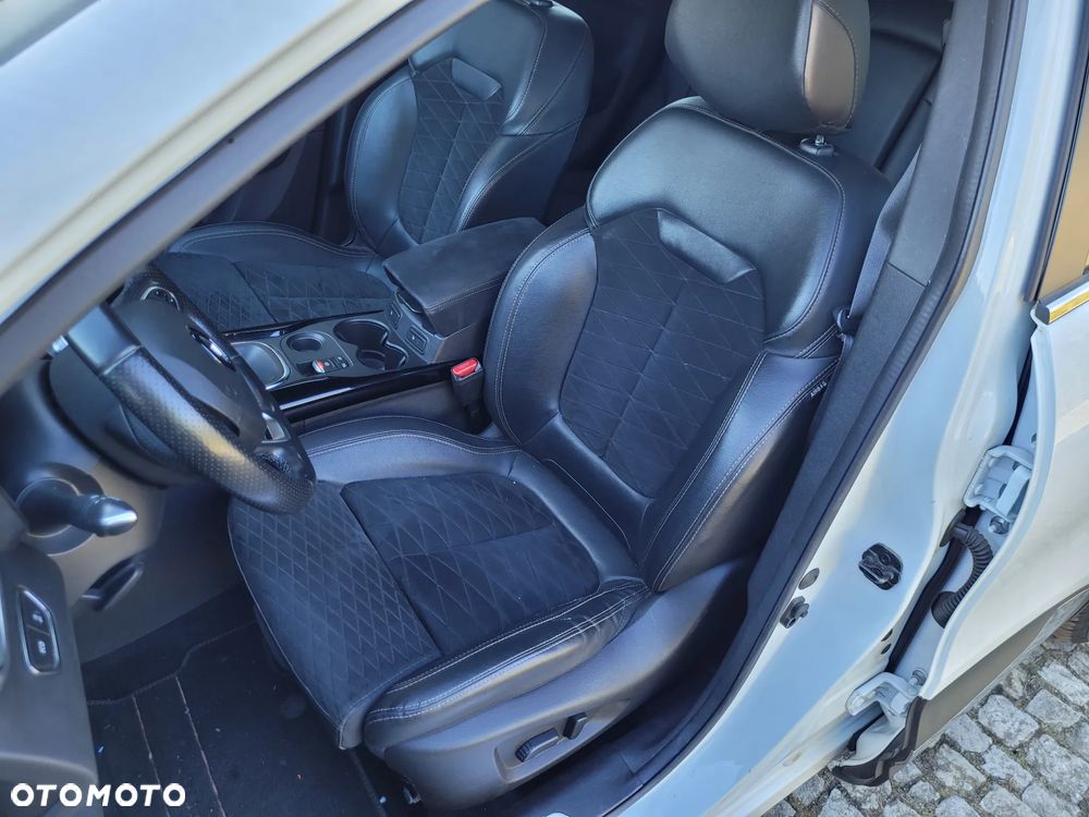 Renault Kadjar TCe 160 EDC GPF BLACK EDITION - 5