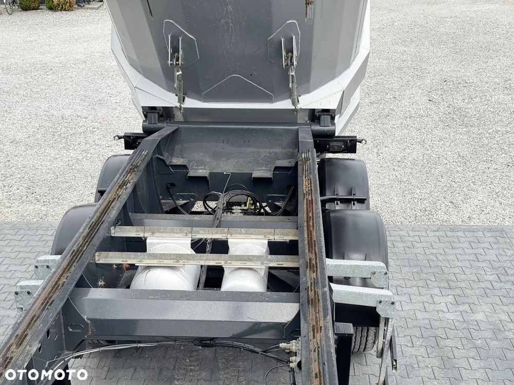 Schwarzmuller H-K SERIE/ WAGA 5600 kg / PODNOSZONA OŚ  / DMC 36000 KG / IDEALNY STAN - 34
