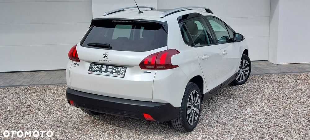 Peugeot 2008 PureTech 110 Stop&Start EAT6 Active - 7