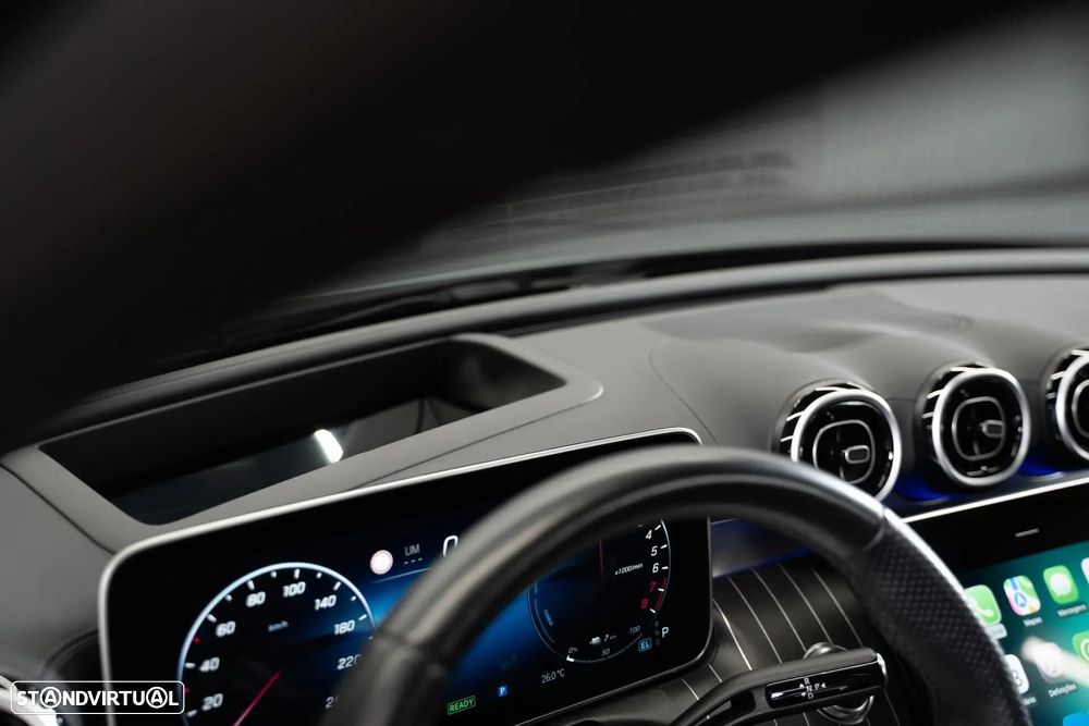 Mercedes-Benz C 300 e AMG Line - 20