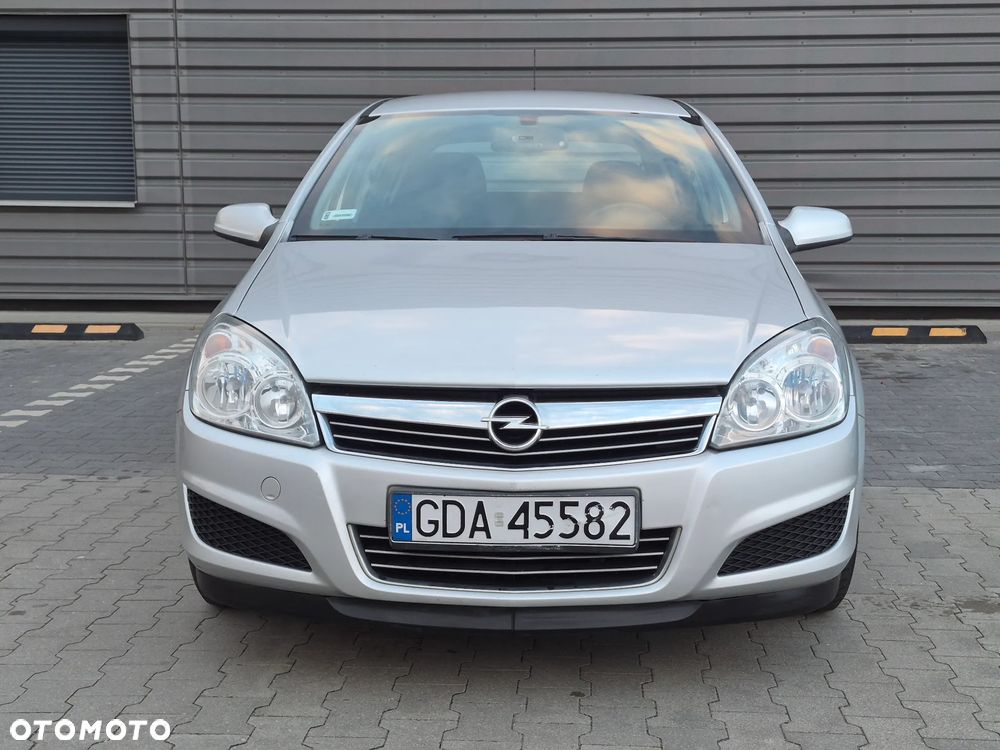 Opel Astra 1.6 Innovation - 9