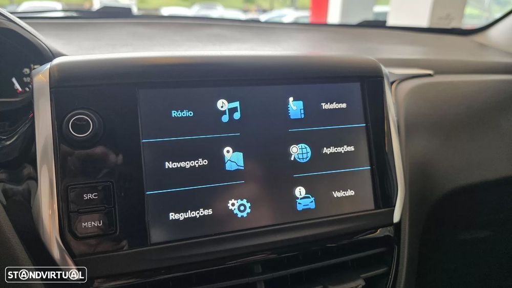 Peugeot 208 1.5 BlueHDi Signature - 42