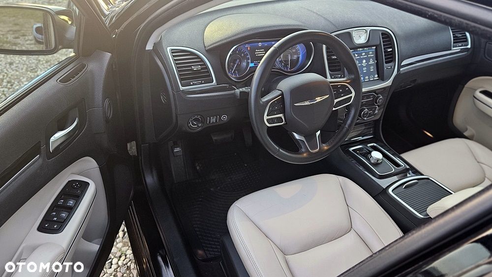 Chrysler 300 - 7
