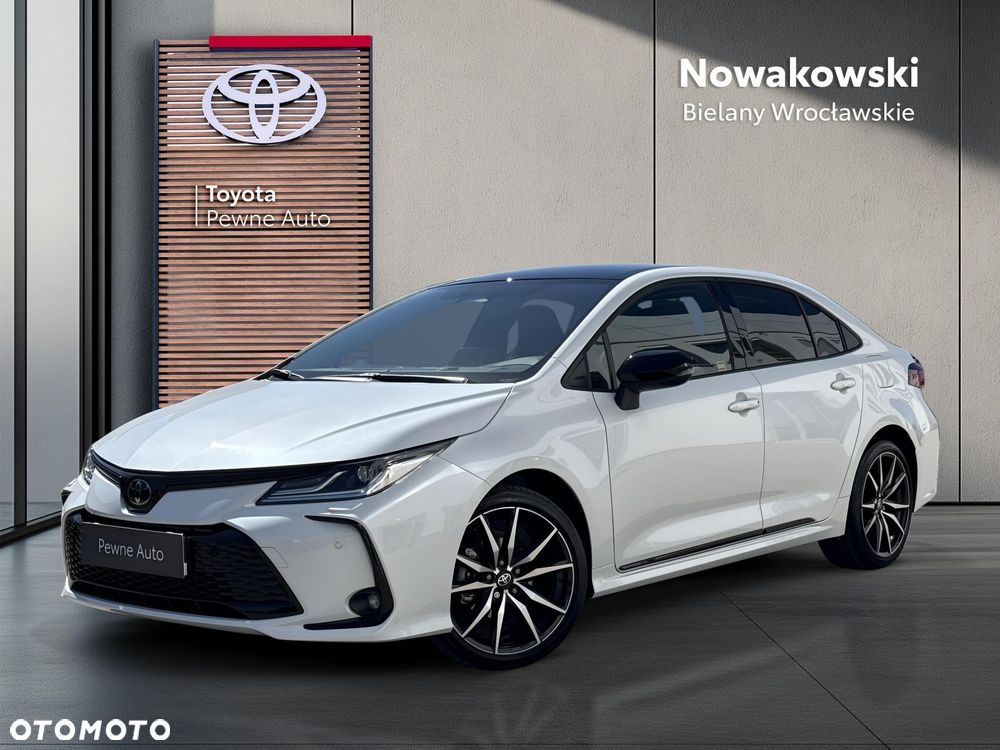 Toyota Corolla 1.8 Hybrid GR Sport - 1