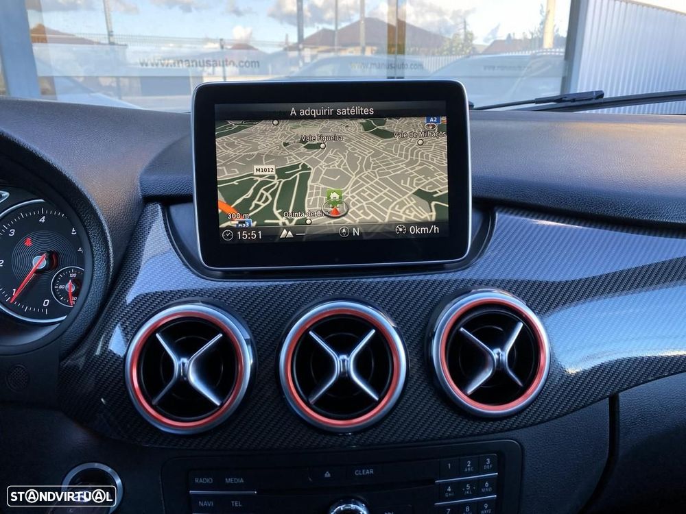 Mercedes-Benz B 180 d AMG Line - 11