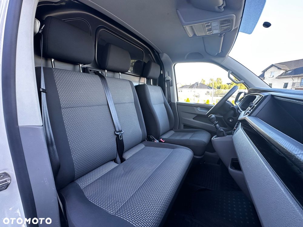 Volkswagen Transporter - 23