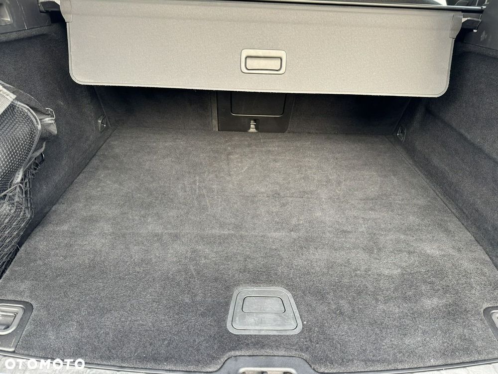 Volvo XC 60 - 22