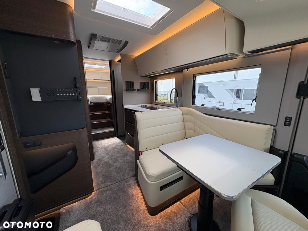 Adria Supersonic 780 SL - 21