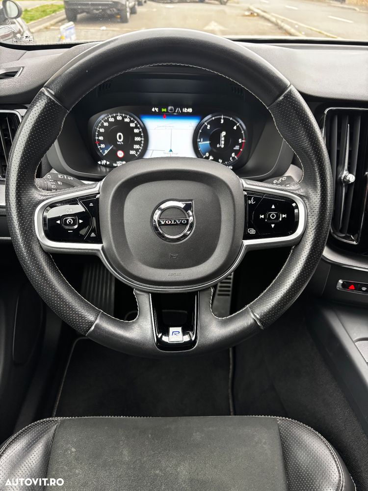 Volvo XC 60 D4 AWD Geartronic RDesign - 20