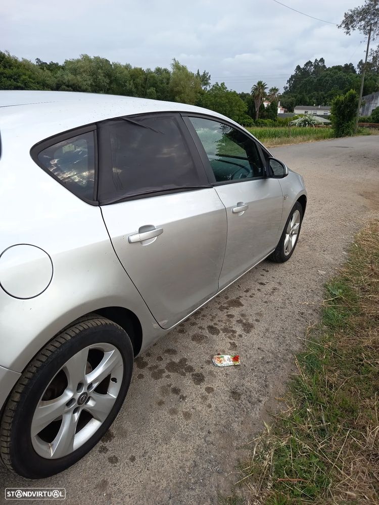 Opel Astra 1.3 CDTI Enjoy - 6