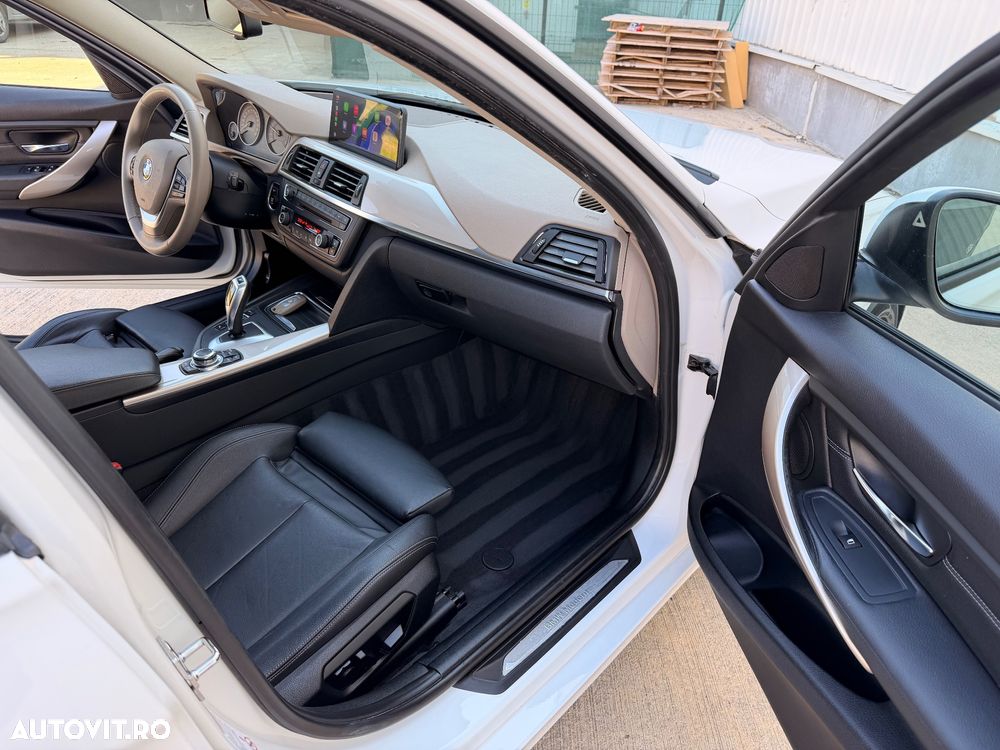 BMW Seria 3 320d Sport-Aut. Blue Performance Modern Line - 14