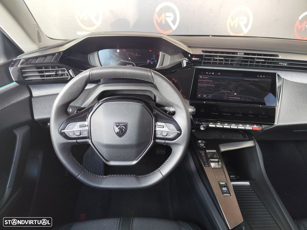 Peugeot 308 1.2 PureTech Allure EAT8 - 11