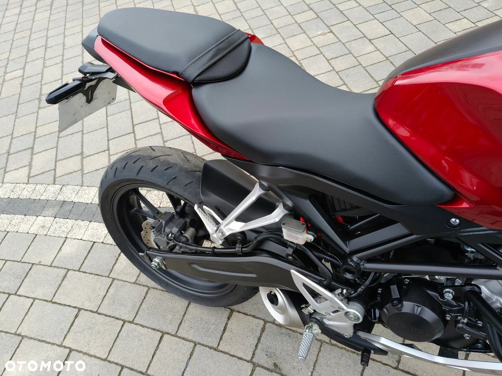 Honda CB - 9