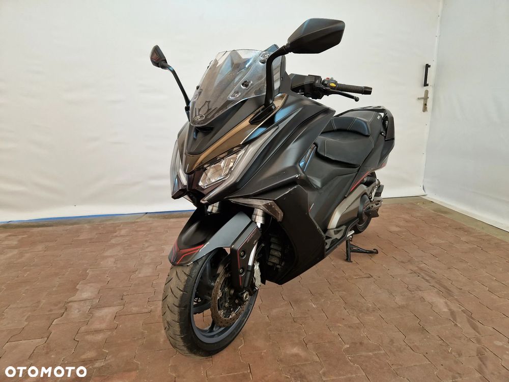 Kymco AK 550 - 17