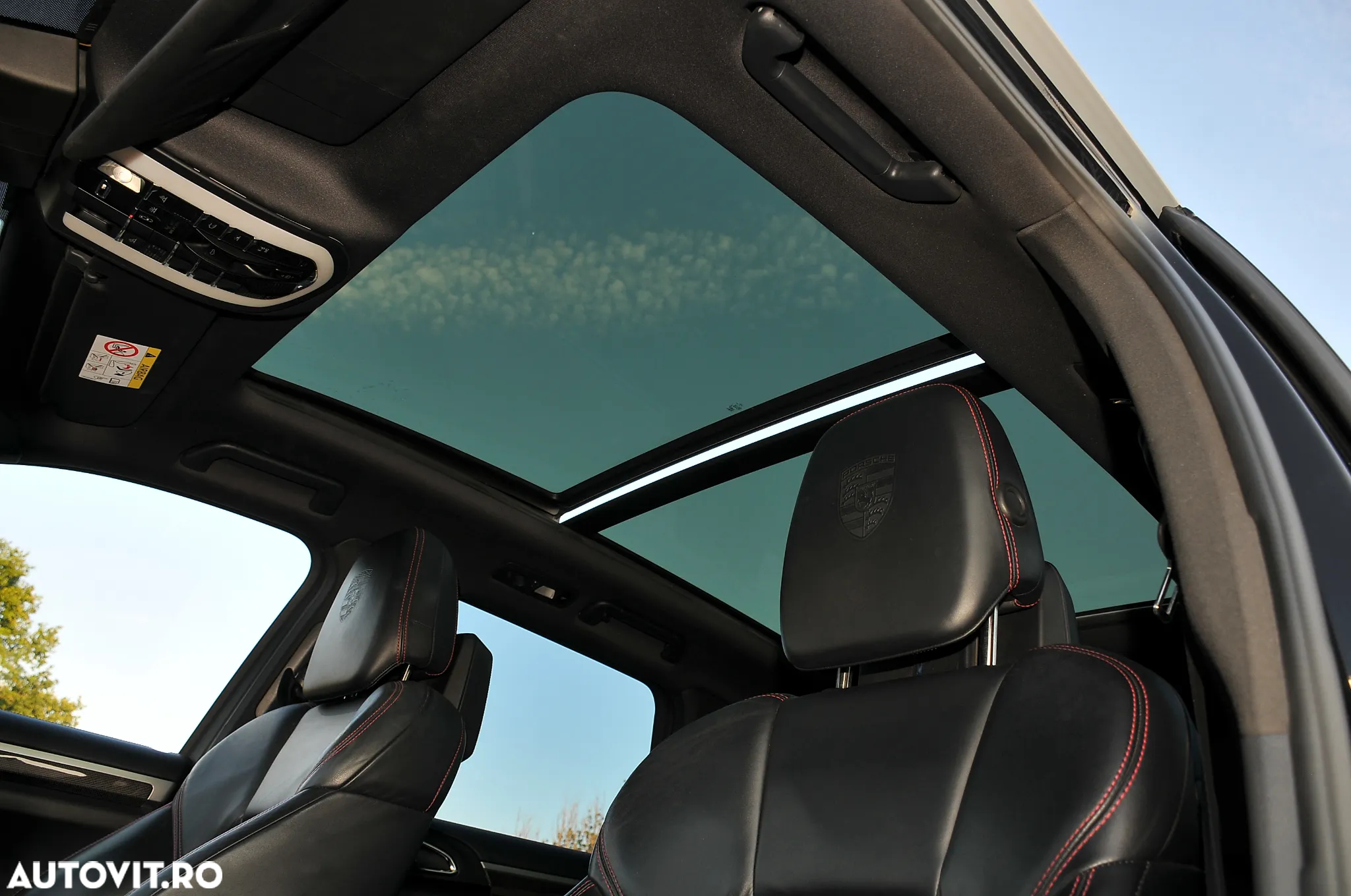 Porsche Cayenne S Diesel Platinum Edition - 17