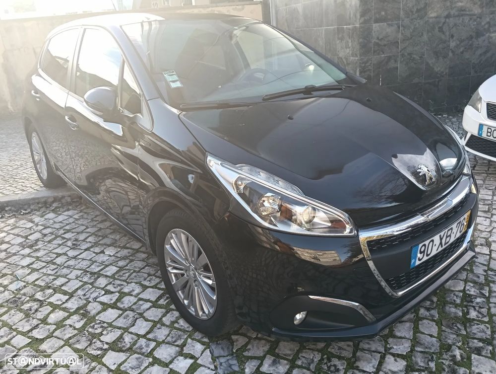 Peugeot 208 1.2 PureTech Style - 44