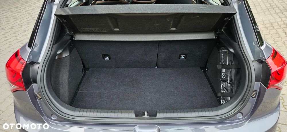 Hyundai i20 blue 1.0 T-GDI Active YES Plus - 18