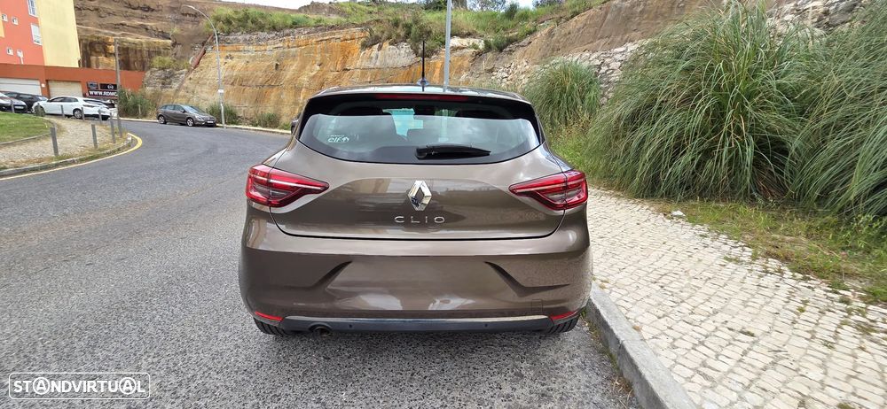 Renault Clio - 2