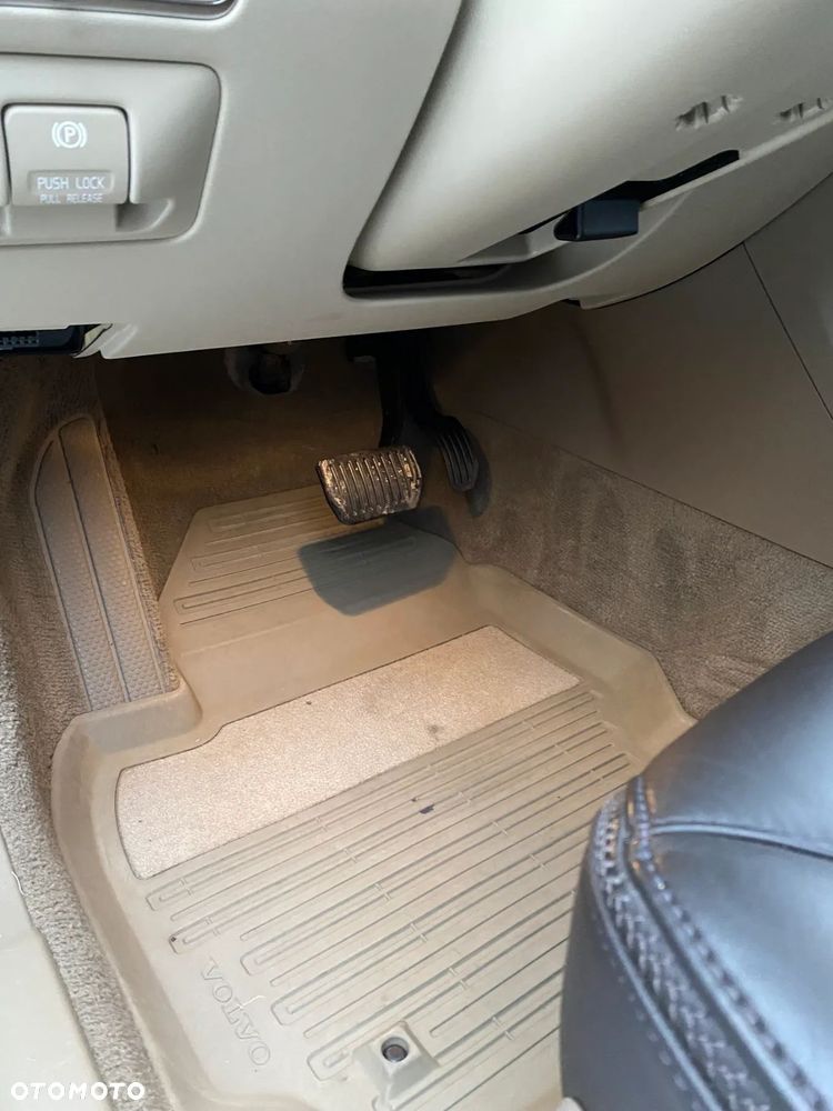 Volvo XC 70 D5 AWD Summum - 14