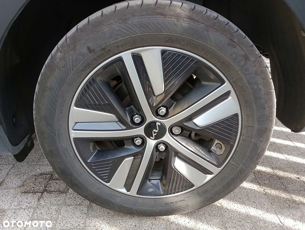 Kia Niro 1.6 GDI Plug-in Hybrid L - 3