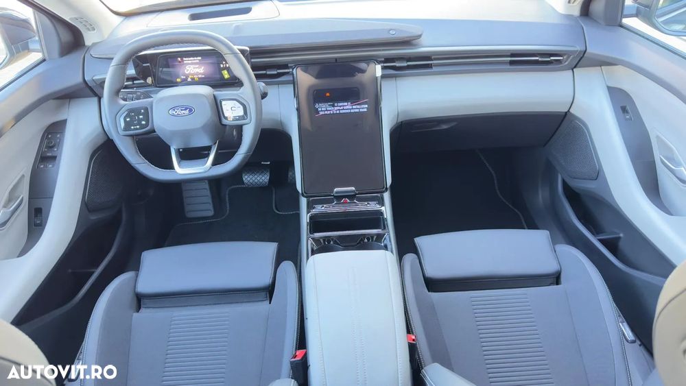 Ford Explorer RWD 77 kWh Extended Range Select - 7