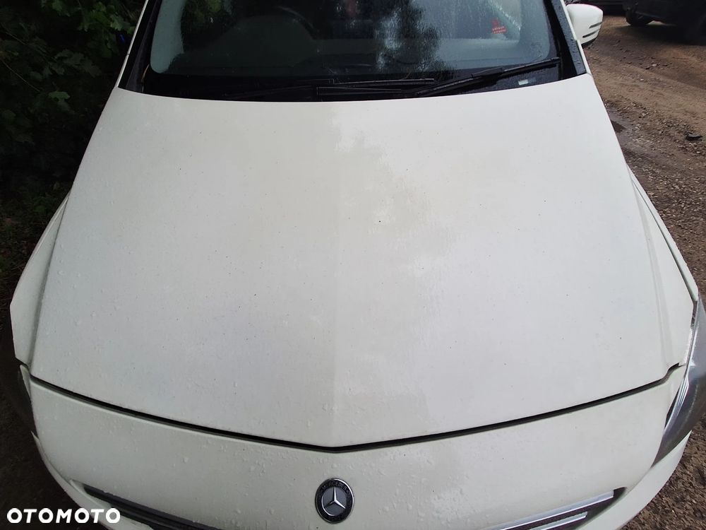 MERCEDES B-KLASA W246 MASKA POKRYWKA SILNIKA KOLOR 650 - 8