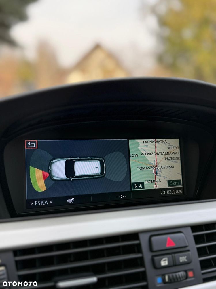 BMW Seria 3 330xi - 8