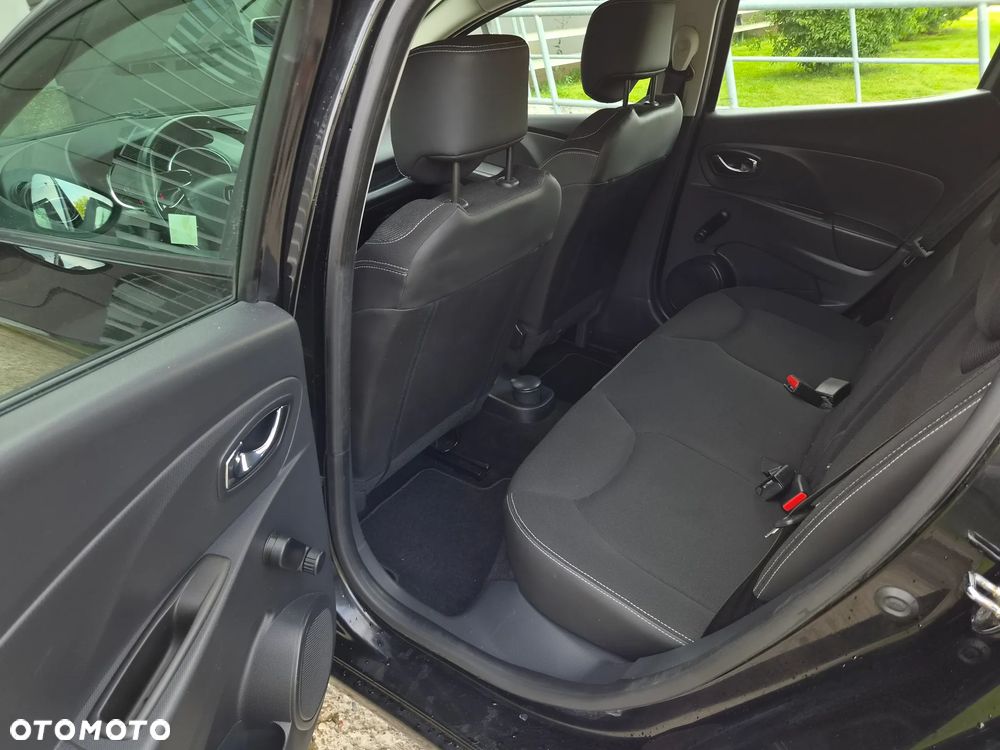 Renault Clio 1.2 16V 75 Dynamique - 19