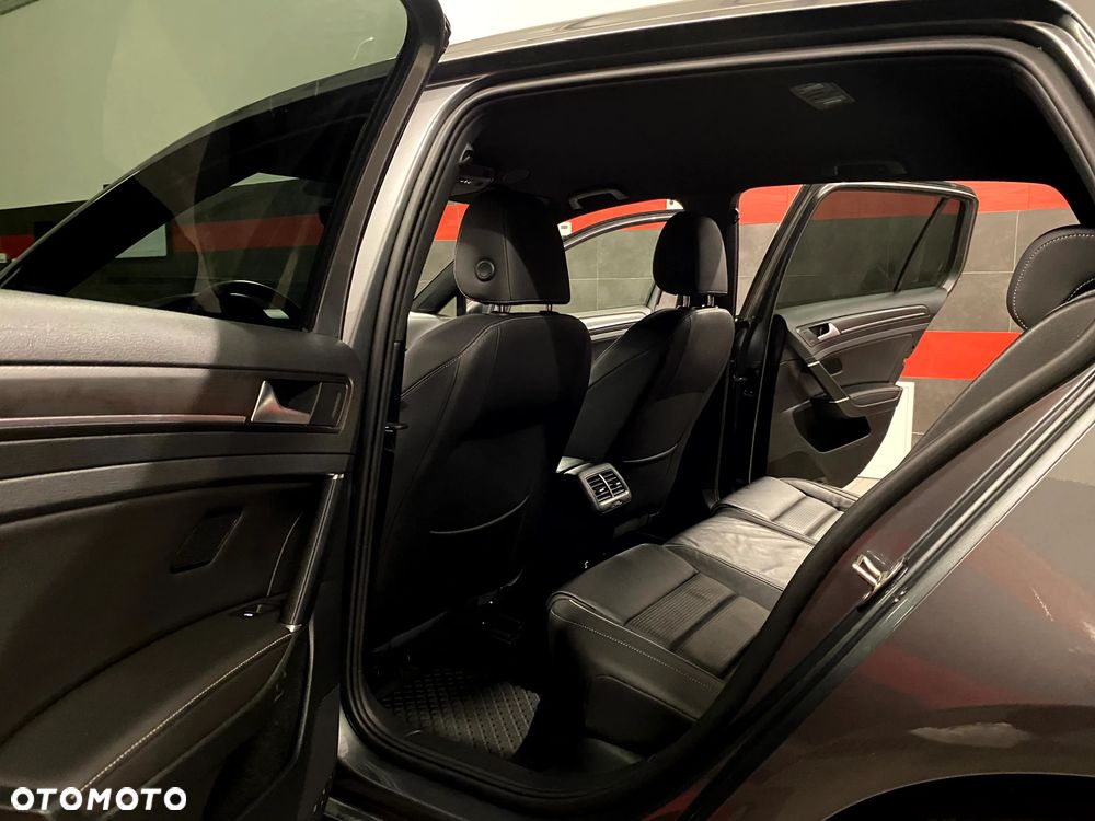 Volkswagen Golf GTD 2.0 TDI SCR DSG - 22